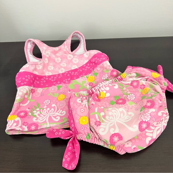 iPlay Toddler tankini with swim diaper - Picture 2 of 4